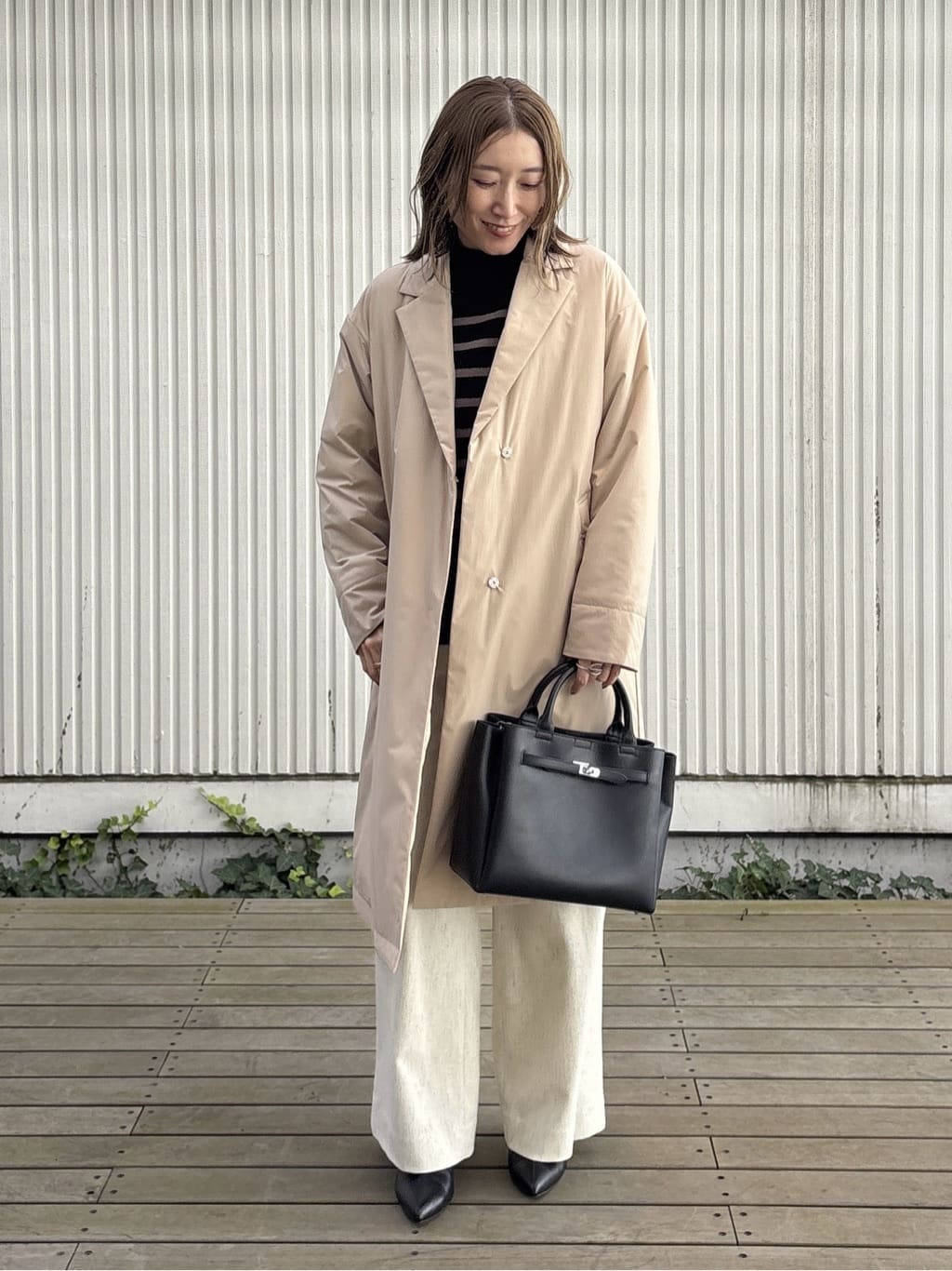 kotakiさんの「INDIVI｜【冬ニット人気NO．1！／カシミヤ混】ミドルゲージハイネックニット」を使ったコーディネート