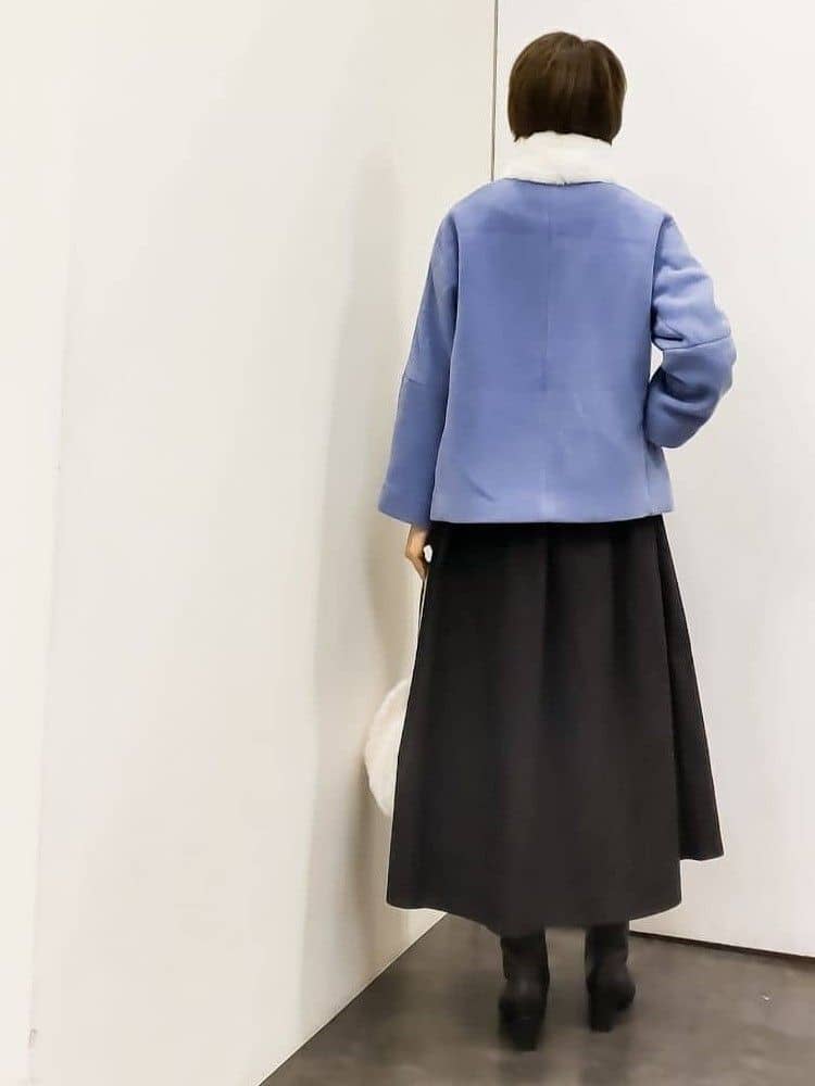 やまちゃんさんの「grove｜【ウール混】軽やかに羽織れるショートコート」を使ったコーディネート