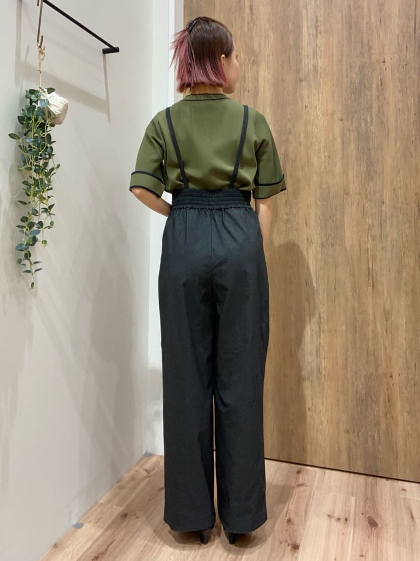 まなしぃさんの「grove｜【2WAY】ハイパーストレッチストラップパンツ」を使ったコーディネート