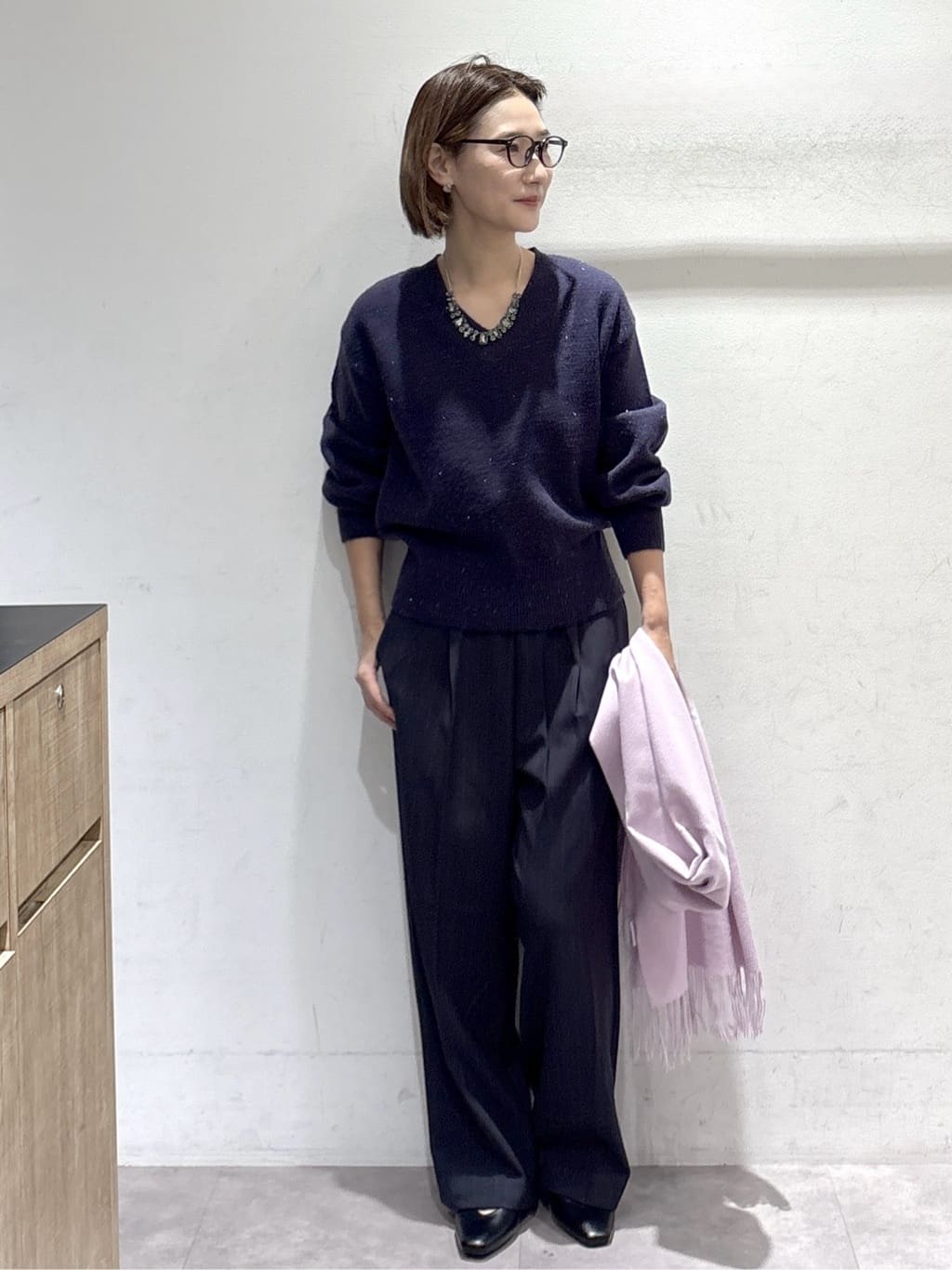 たけねぇさんの「OPAQUE.CLIP｜Vネックラメニット【洗濯機OK】」を使ったコーディネート