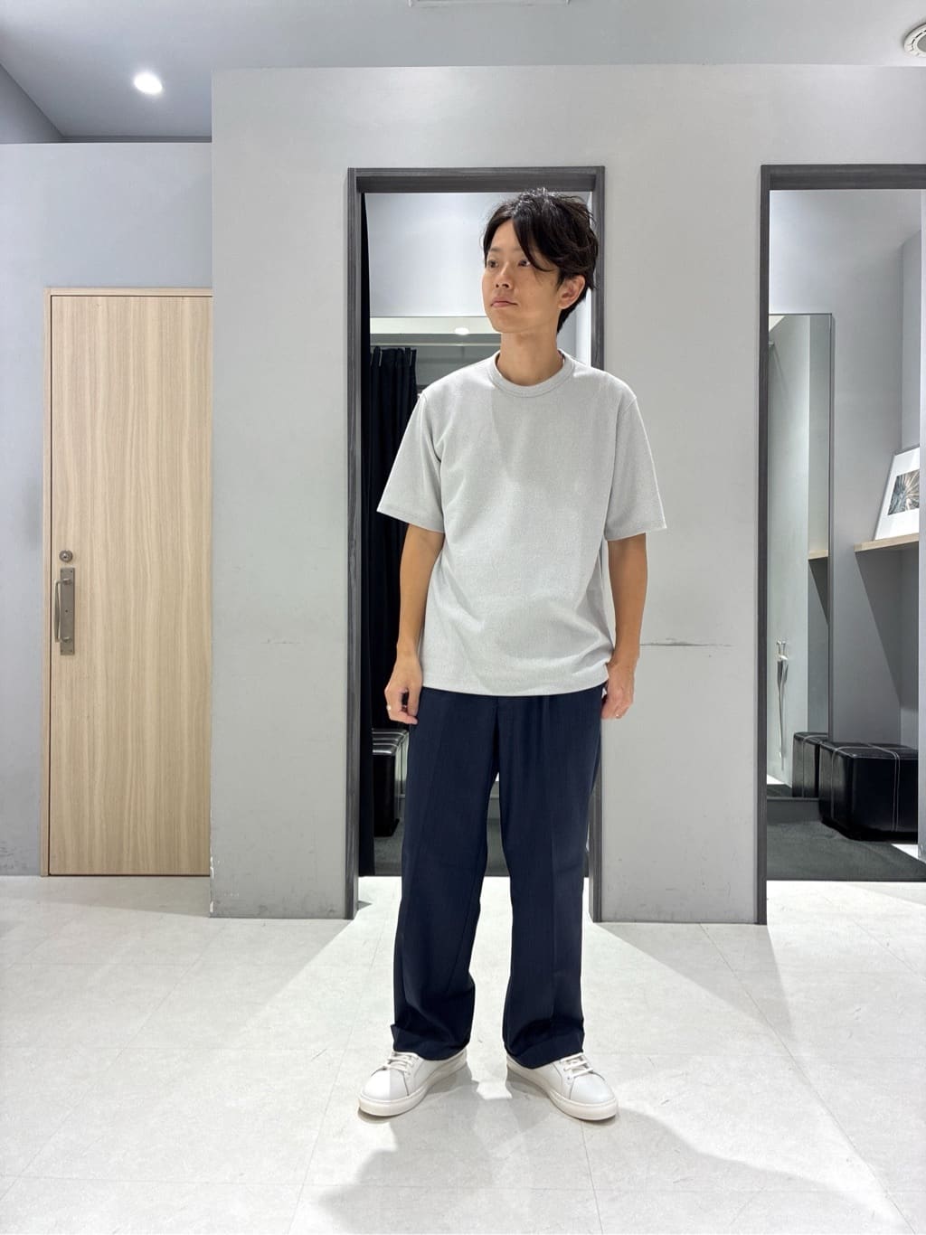わいずみさんの「TAKEO KIKUCHI｜【COOL CITY WEAR】籠目アート柄 サッカーシャツ /通気性」を使ったコーディネート