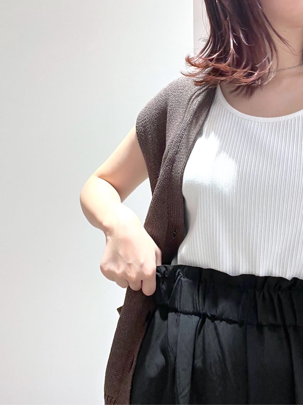 Makinoさんの「Dessin｜【洗える】フレンチスリーブニットベスト」を使ったコーディネート