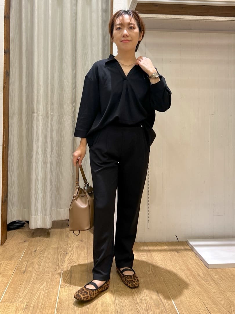 ga_riさんの「THE SHOP TK｜【着るだけでコーディネートが決まる】スキッパーブラウス&パンツセット」を使ったコーディネート