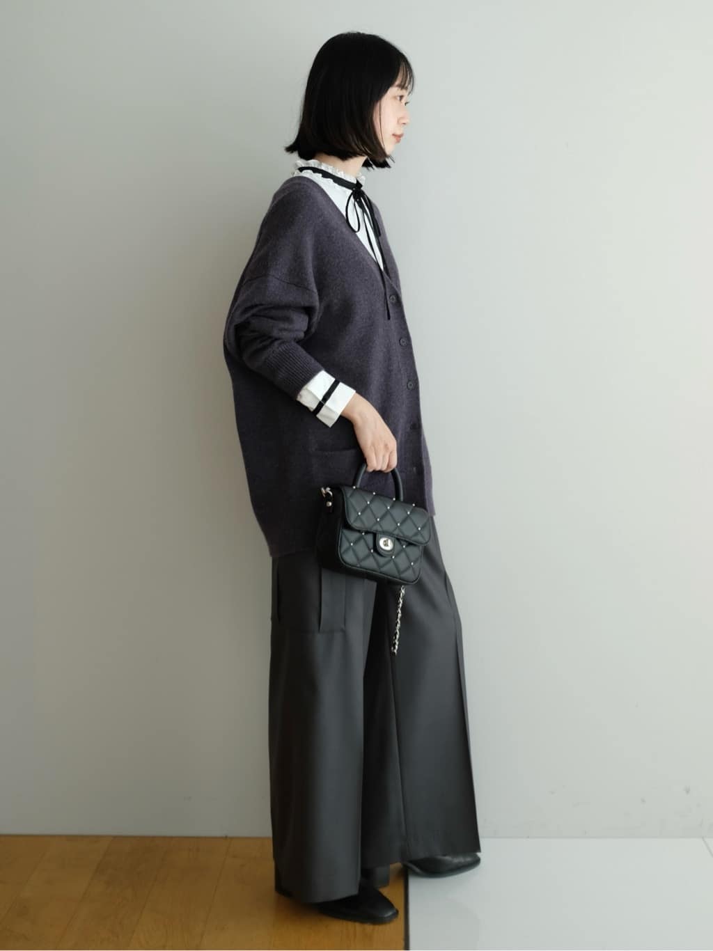 Kishimotoさんの「DRESSTERIOR｜レタードニットカーディガン」を使ったコーディネート