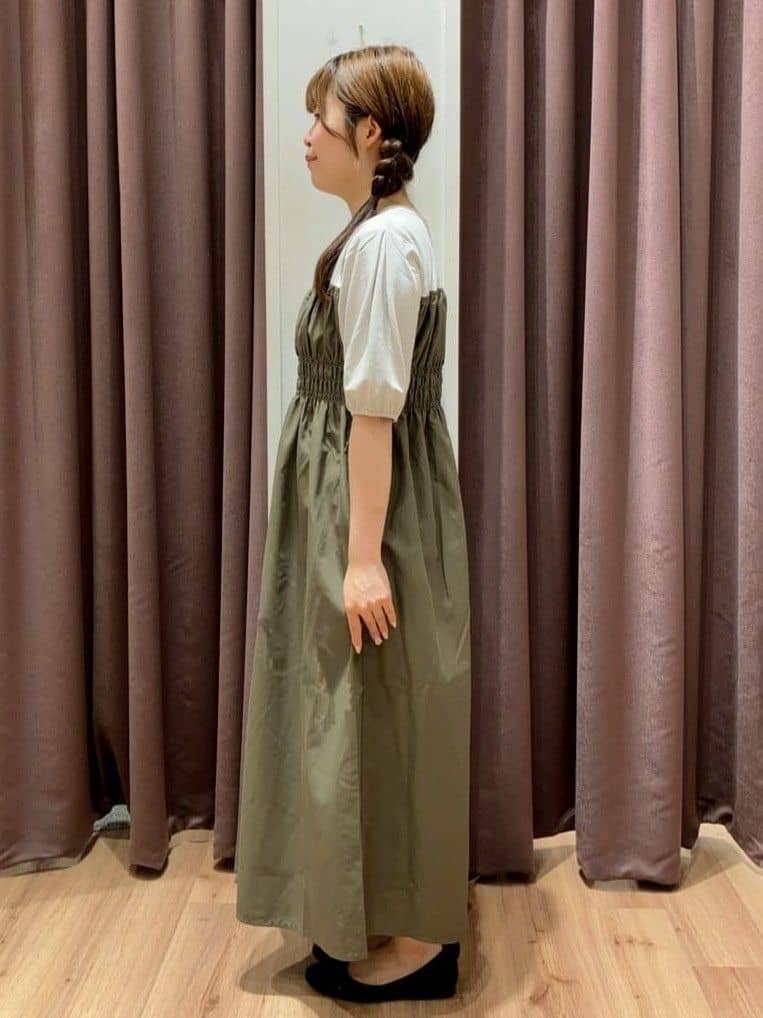 みちゃさんの「grove｜【洗える/二の腕カバー】一枚で映える！ビスチェドッキングワンピース」を使ったコーディネート