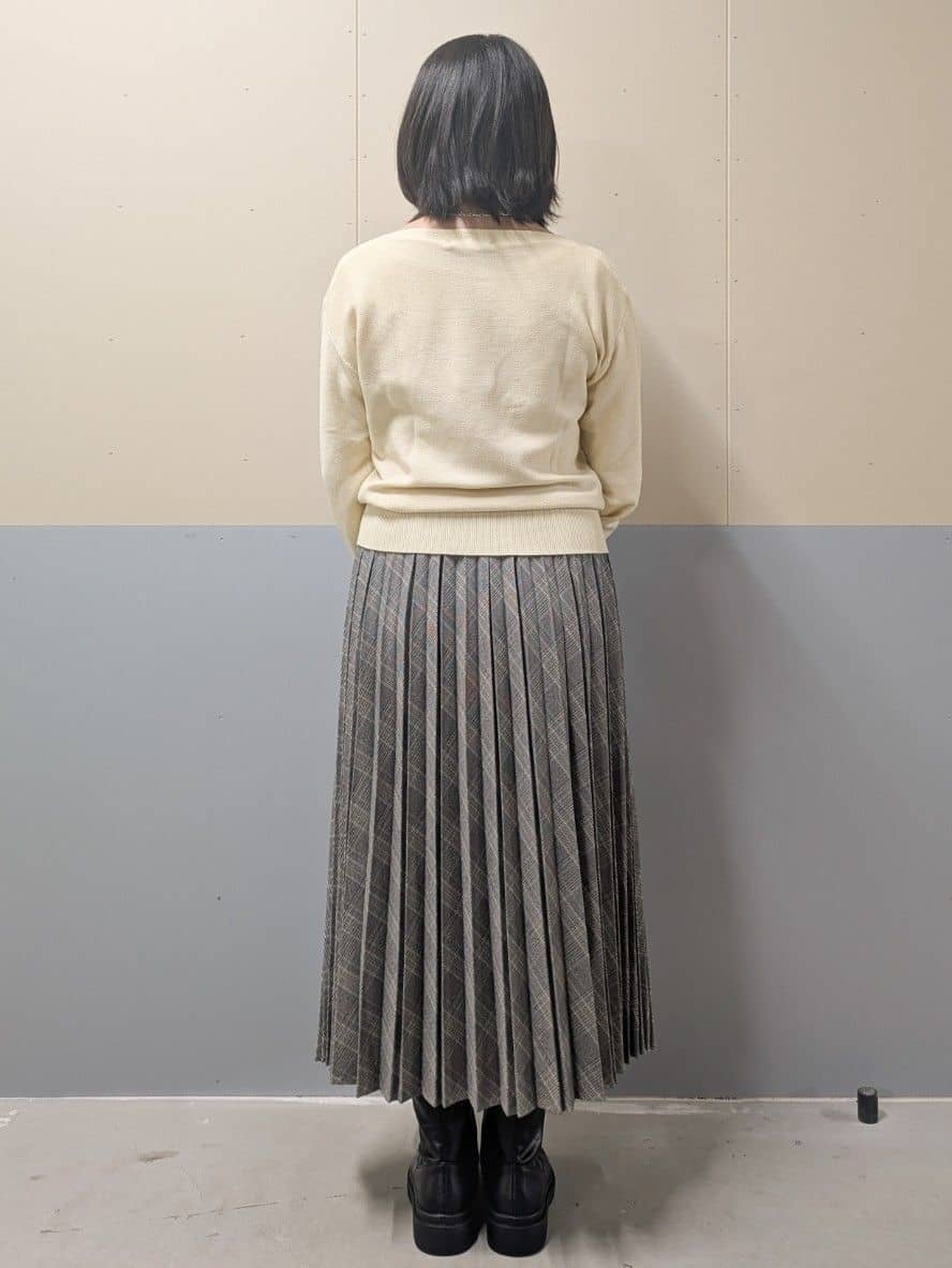 ゆきさんの「OPAQUE.CLIP｜ラメガーター編みボートネックニット【洗濯機OK】《8col／XS～LL》」を使ったコーディネート