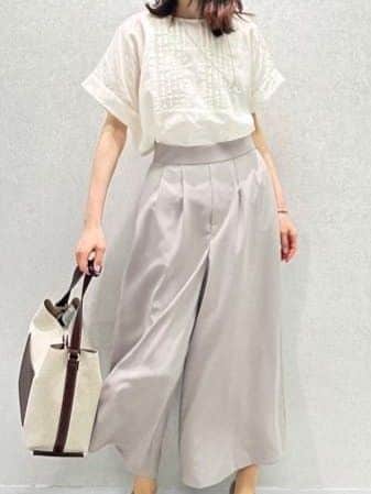 Miwaさんの「UNTITLED｜リーベルラメベア天竺プルオーバファブリック」を使ったコーディネート