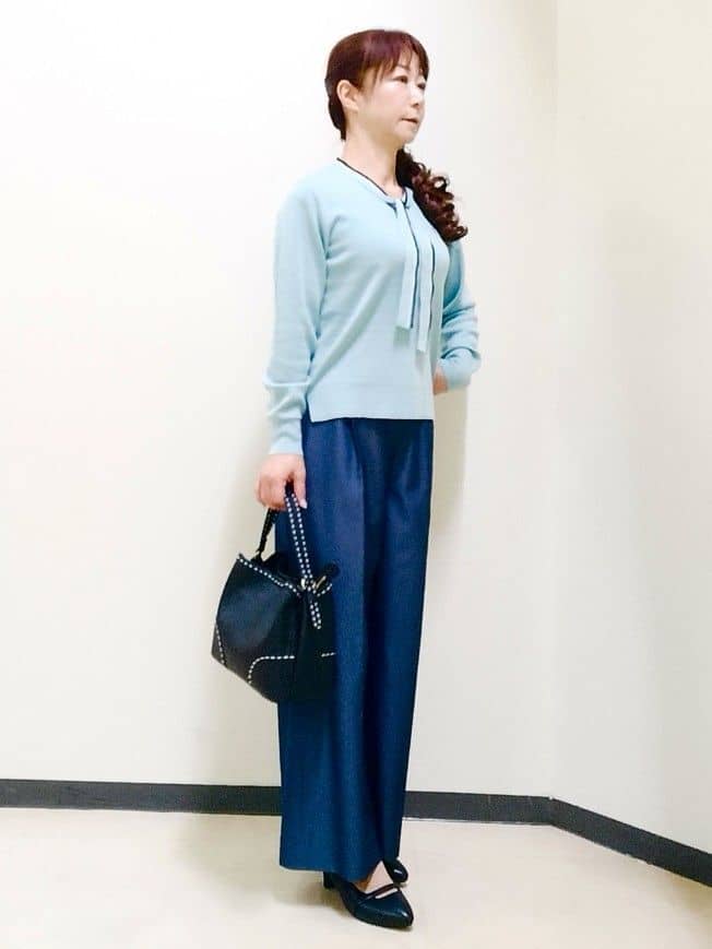 花さんの「Reflect｜【キレイめもカジュアルスタイルも◎】ストレートワイドシルエットパンツ」を使ったコーディネート