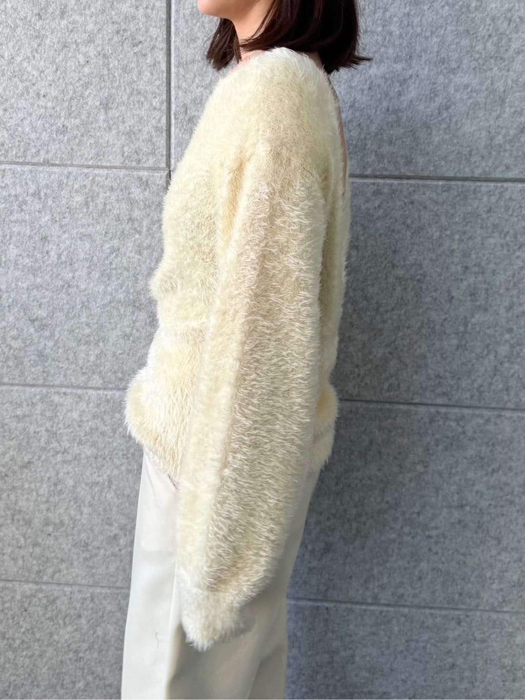 uchi__yamaさんの「CODE A｜feather pullover」を使ったコーディネート