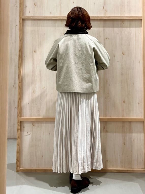 nakoさんの「THE SHOP TK｜カバーオールジャケット【洗える】」を使ったコーディネート