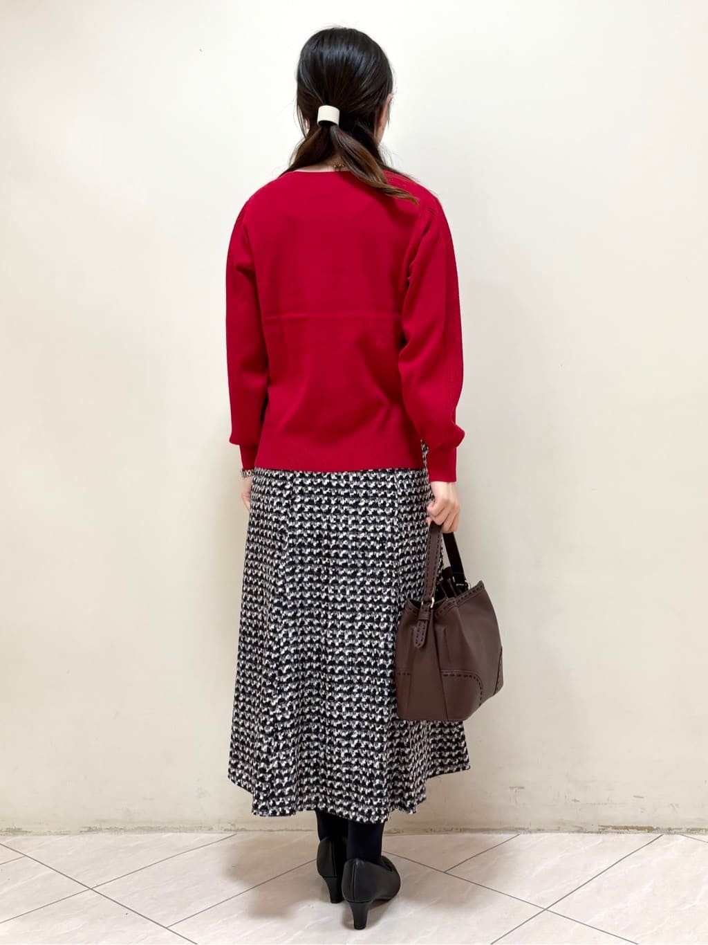 mikiさんの「Reflect｜【選べる6色／長く着られる◎】ボートネックニット」を使ったコーディネート