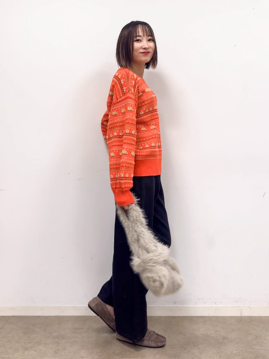 𝐜𝐡𝐢𝐤𝐚さんの「SHOO･LA･RUE｜【旭山動物園応援商品】ノルディック柄 モールニット」を使ったコーディネート