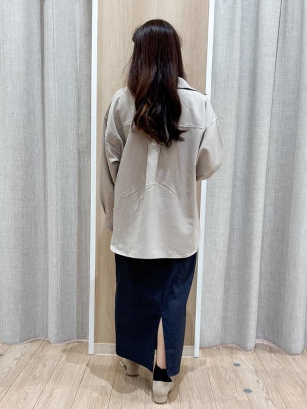 sachiさんの「grove｜【カセット服/選べる着丈】洗濯機で洗えるオーバーシャツ」を使ったコーディネート