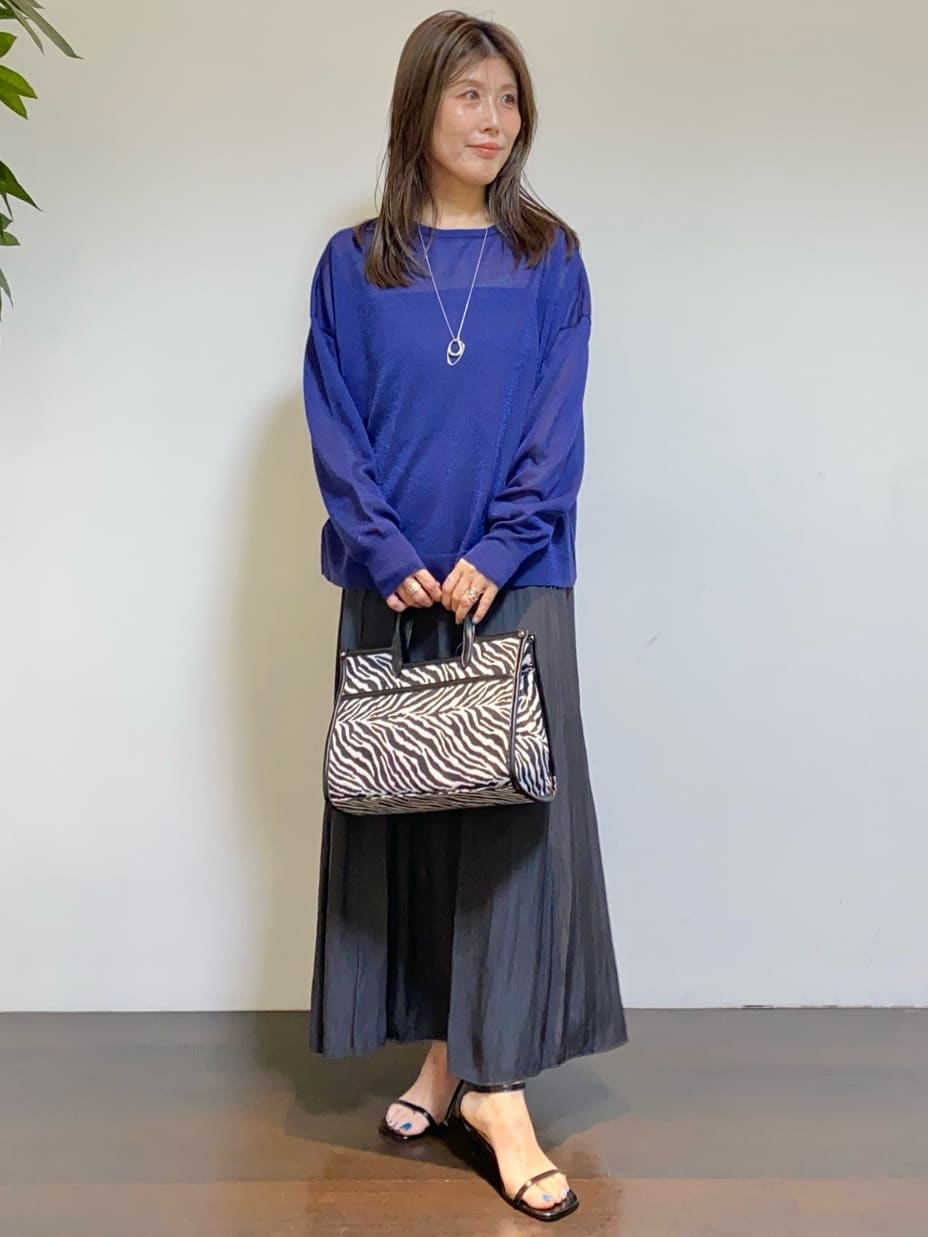 tomoさんの「UNTITLED｜【前後2WAY/アンサンブル可/ゆったり】シアーカーディガン」を使ったコーディネート