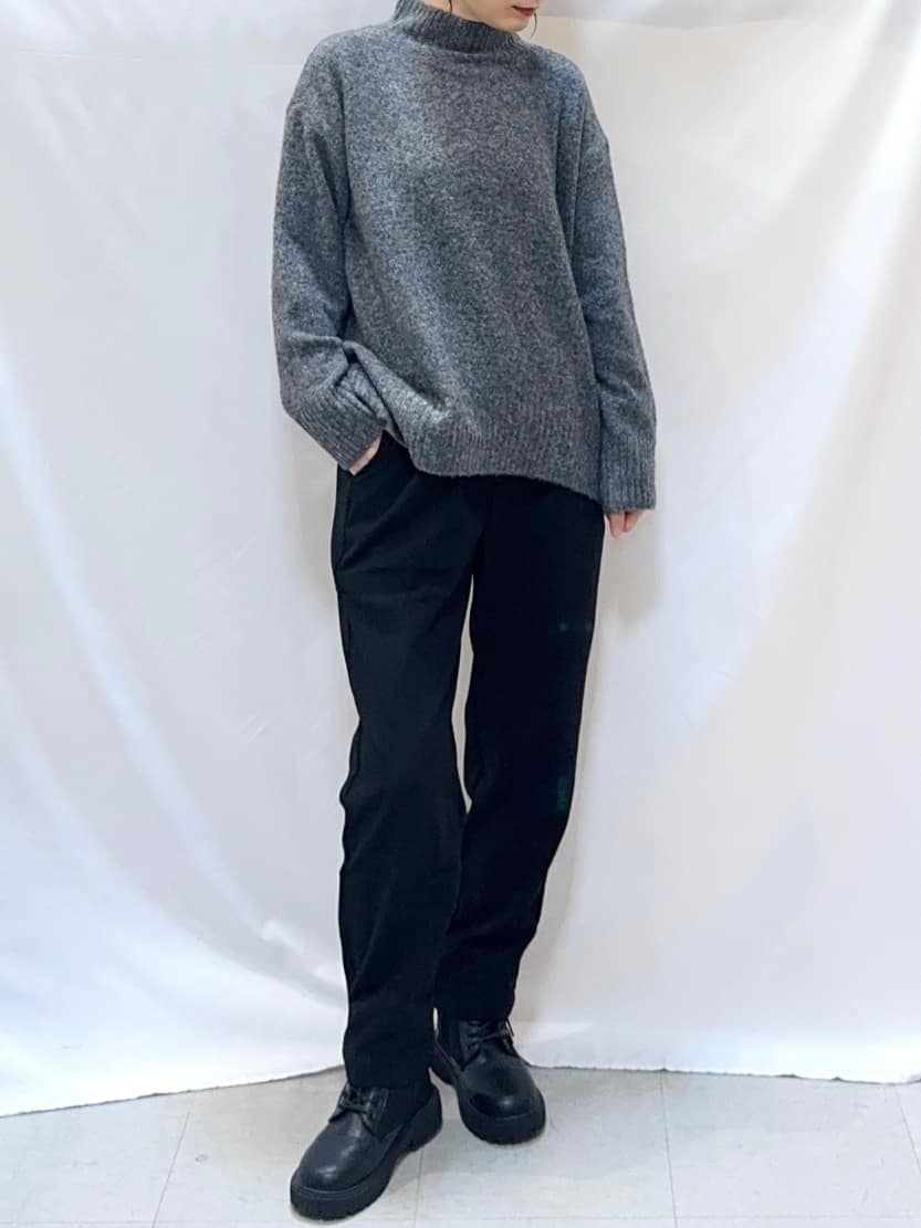 𝐇𝐢𝐫𝐨𝐦𝐢さんの「SHOO･LA･RUE｜【S-LL/股上深め】裏起毛スマートイージーパンツ」を使ったコーディネート