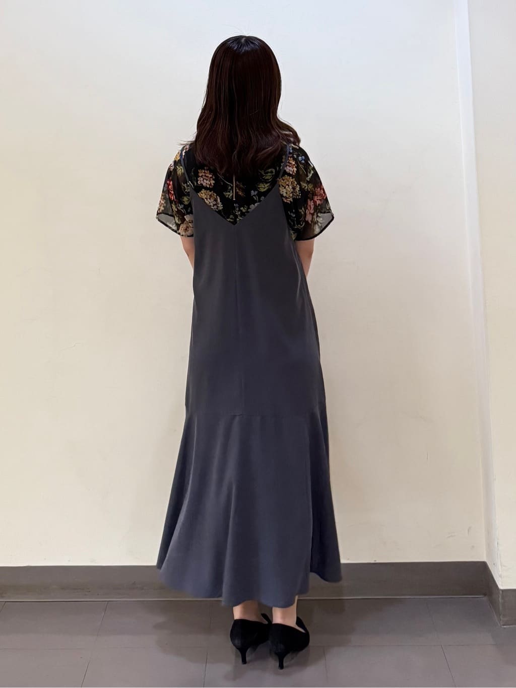いくみさんの「UNTITLED｜【洗える/肩紐調節可能】パウダーキャミワンピース」を使ったコーディネート