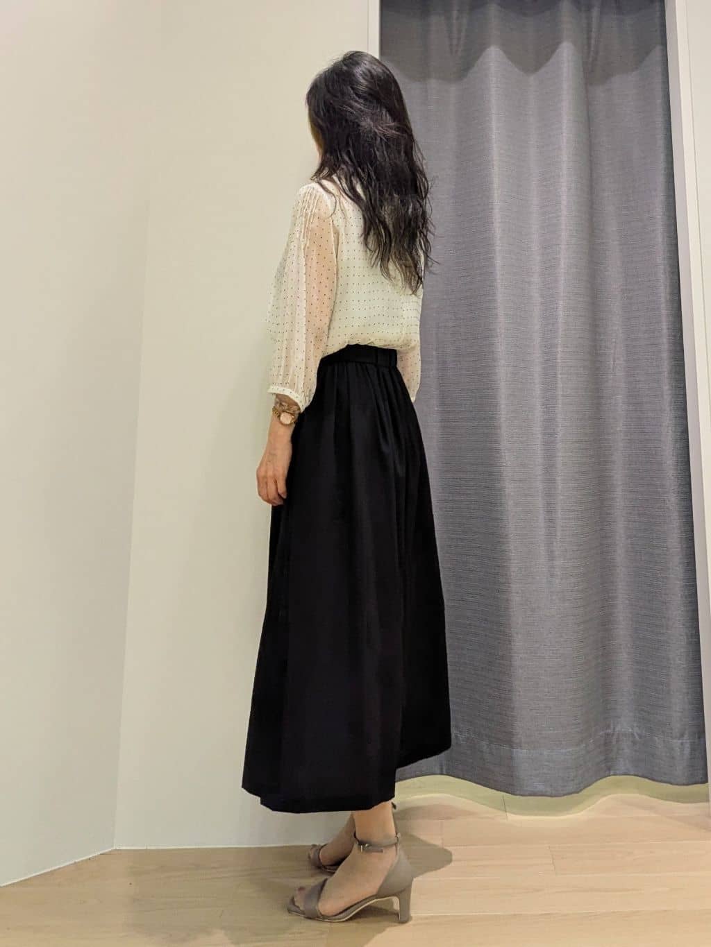 miiさんの「INDIVI｜【選べる柄／WEB限定カラー】ビッグニットバッグ」を使ったコーディネート