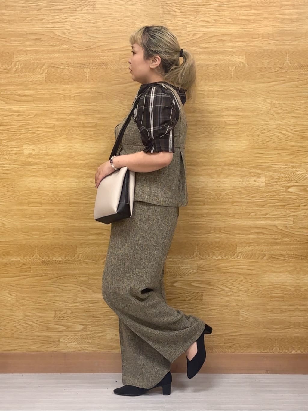 ぁむさんの「SHOO･LA･RUE｜【S-LL/5分袖】お袖タックできれいに魅せる 大人のチェックブラウス」を使ったコーディネート