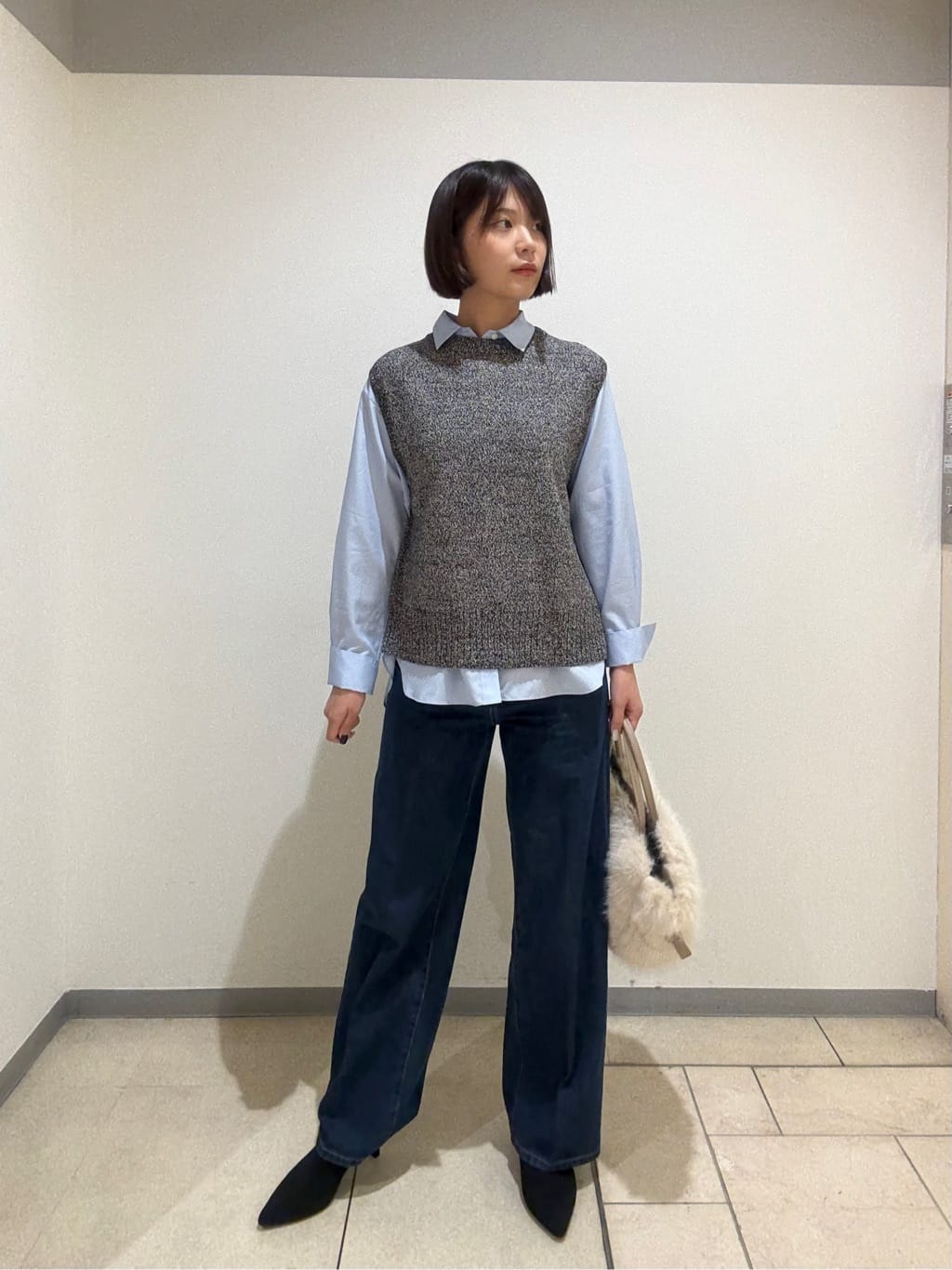 Itoさんの「UNTITLED｜【グレー/ブルー/ジーンズ】ソフトワイドデニムパンツ」を使ったコーディネート