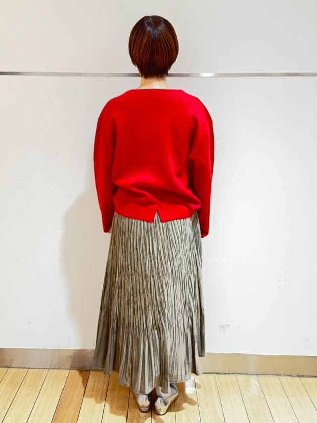 あやさんの「UNTITLED｜【8色展開/体型カバー】魅せるタイムレスニット」を使ったコーディネート