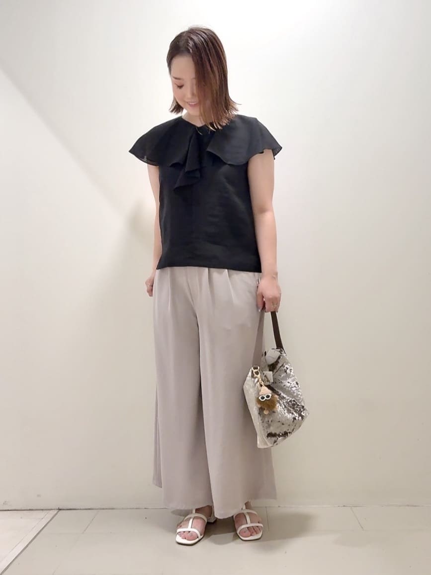 YUIさんの「UNTITLED｜【トレンド／バッグチャーム付き】ワンハンドルバッグ」を使ったコーディネート