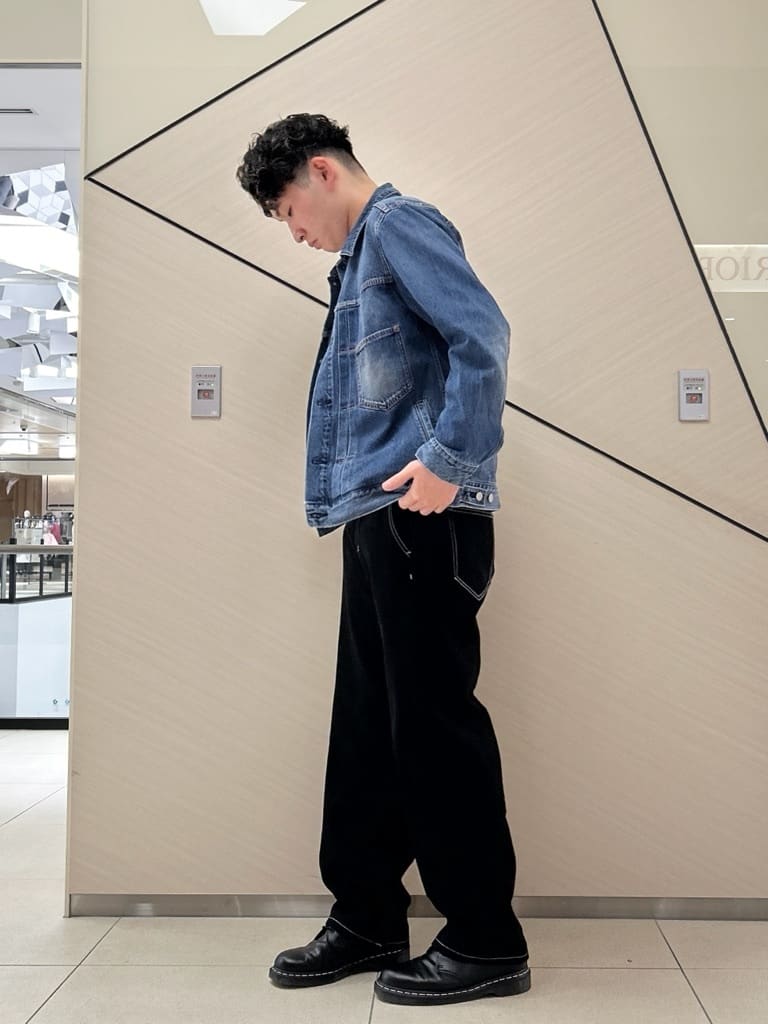 千葉亮太さんの「DRESSTERIOR｜◆ファーストモデル ユーズドデニムGジャン」を使ったコーディネート