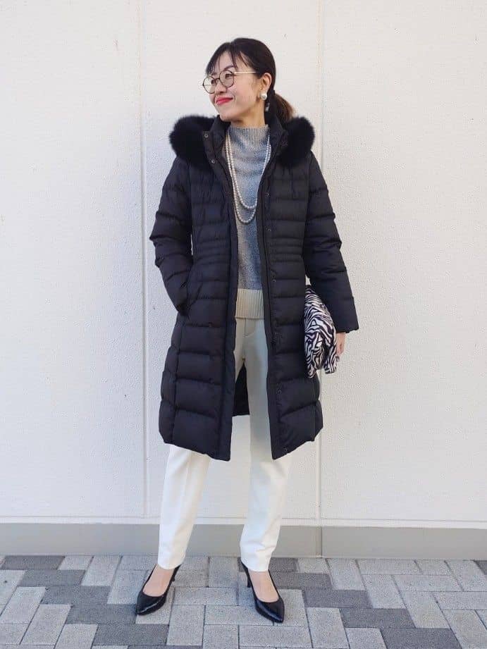 MUTSUKOさんの「UNTITLED｜【はっ水機能/フード取り外し可/防寒】ロングダウンコート」を使ったコーディネート