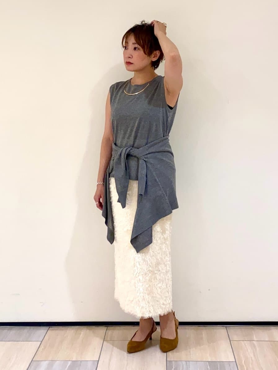 mari_831さんの「UNTITLED｜【アンサンブル可/洗える】シアーノースリーブ プルオーバー」を使ったコーディネート