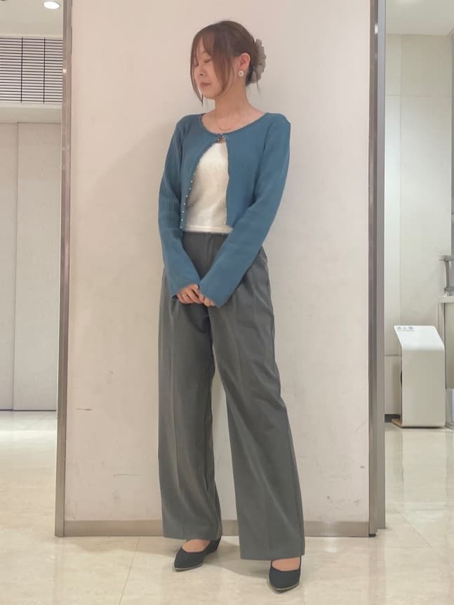 azusaさんの「ESPERANZA｜ポインテッドウェッジパンプス」を使ったコーディネート
