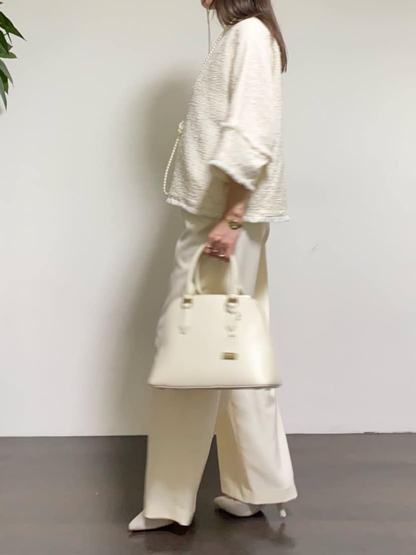 tomoさんの「UNTITLED｜【ミディ丈/軽やか】セミラグランリバー コート」を使ったコーディネート
