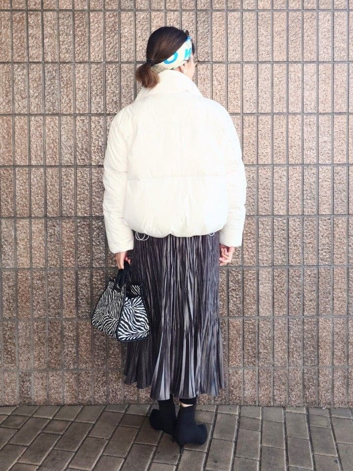 MUTSUKOさんの「UNTITLED｜【トレンド/撥水機能/防寒】ショートダウンコート」を使ったコーディネート