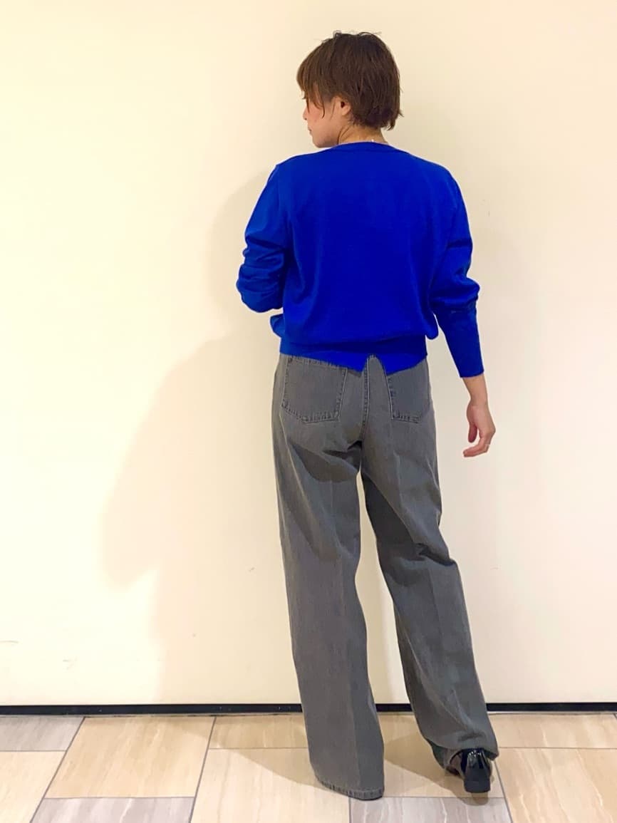 mari_831さんの「UNTITLED｜【アンサンブル可/洗える】シルクウールカシミヤ ドルマンスリーブニット」を使ったコーディネート