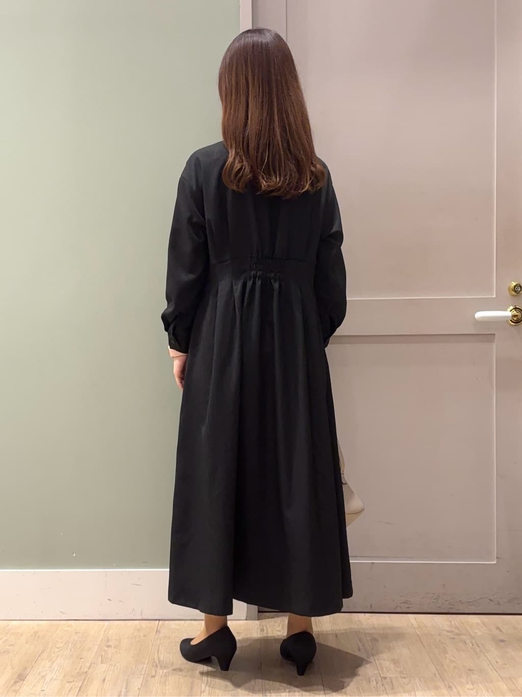 しばみさんの「grove｜品よくまとう、大人のシャツワンピース」を使ったコーディネート