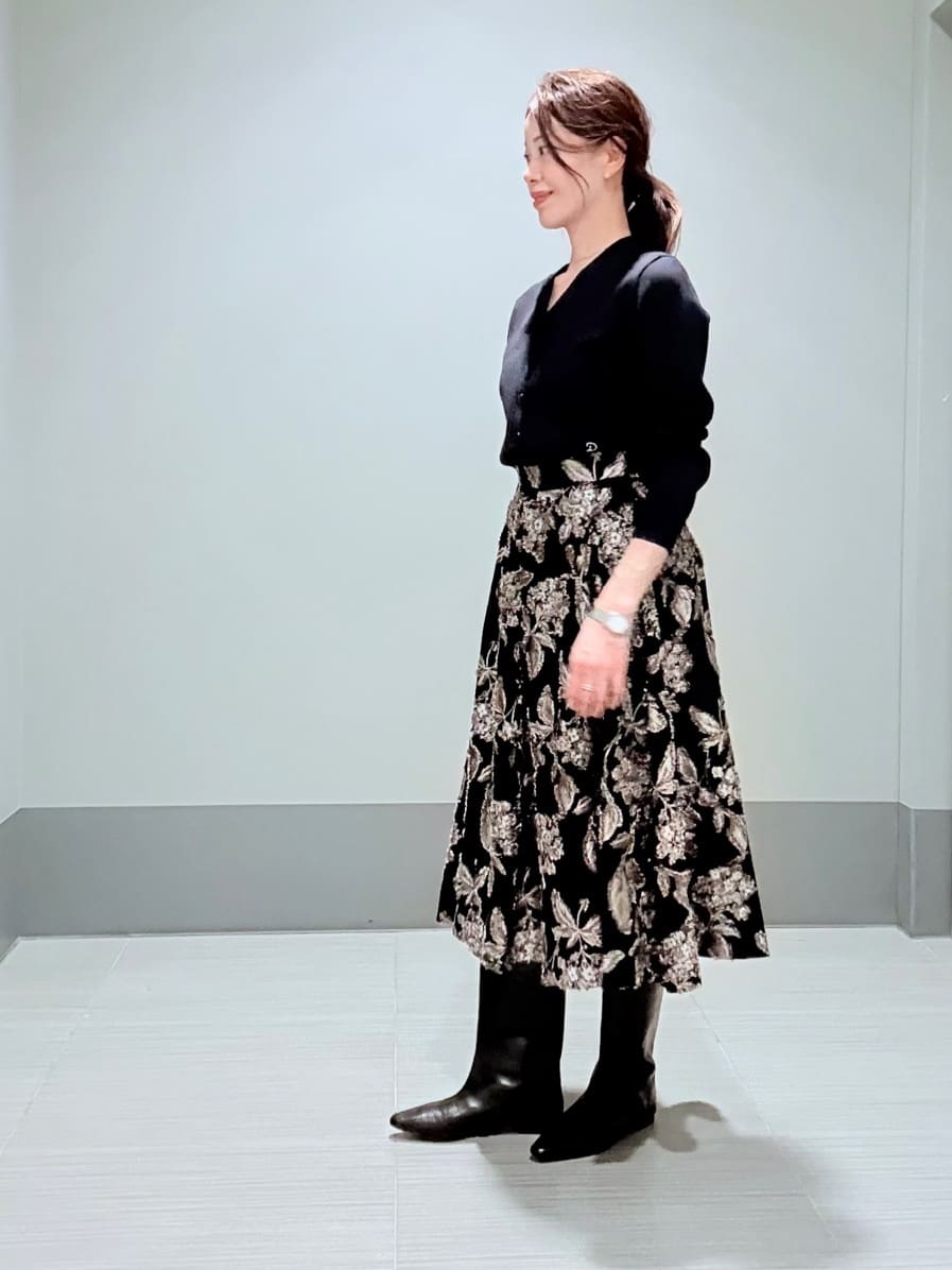 Yamaさんの「DRESSTERIOR｜ミラノリブカーディガン」を使ったコーディネート