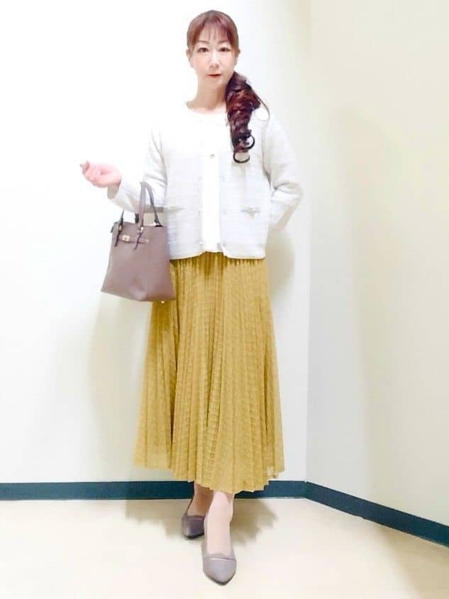 花さんの「Reflect｜【イージーケア】サークルダイヤ柄レースプリーツスカート」を使ったコーディネート