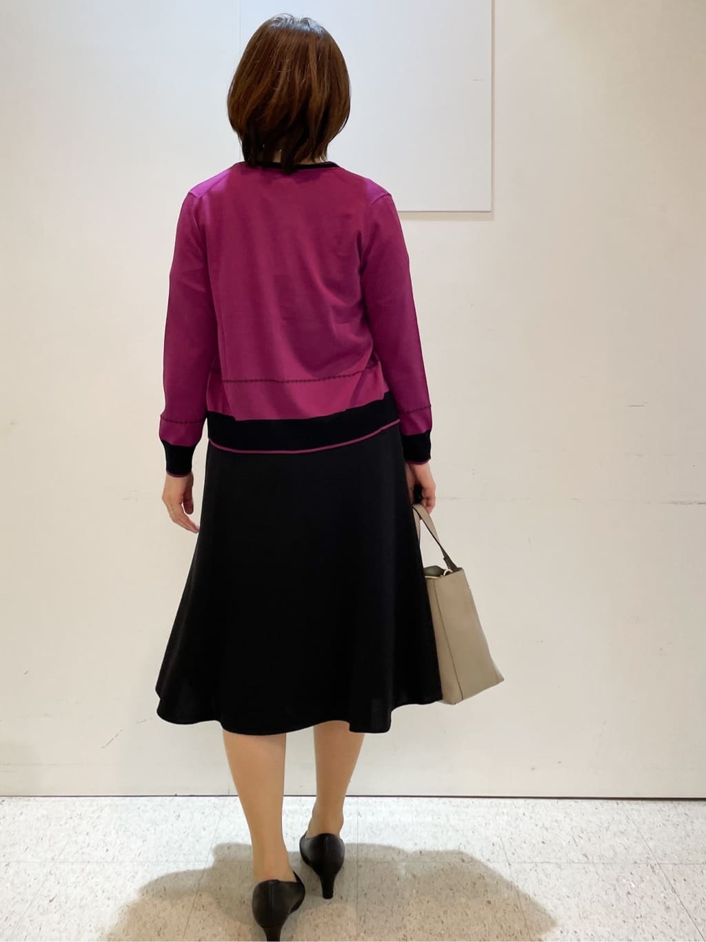めいさんの「Reflect｜【WEB先行カラーあり／手洗い可／アンサンブル可】バイカラーカーディガン」を使ったコーディネート