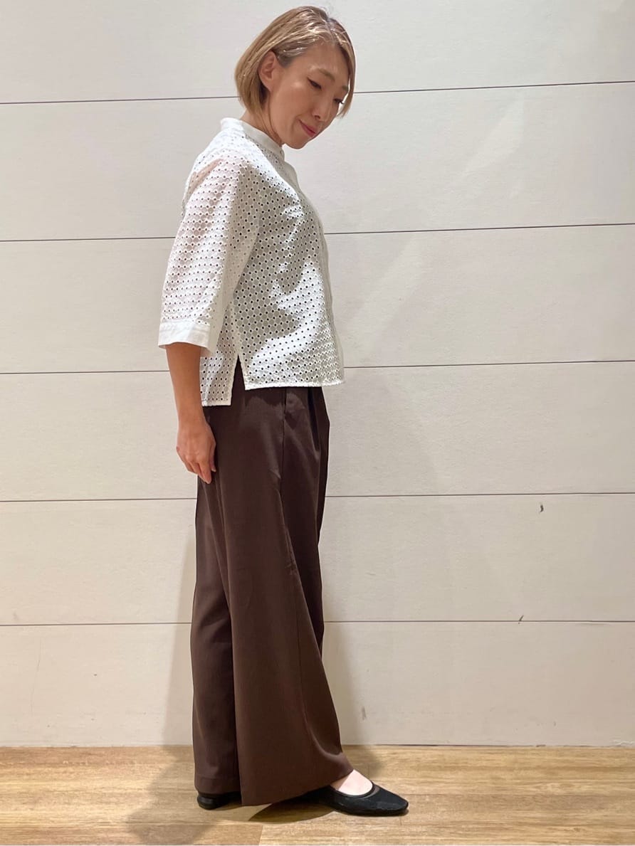 Ryoさんの「THE SHOP TK｜【きれいめもカジュアルもお任せ】2タックワイドパンツ【セットアップ可】」を使ったコーディネート