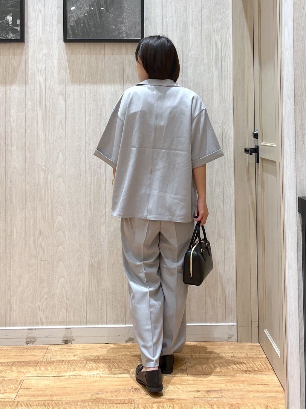 shirayuuuさんの「SHOO･LA･RUE｜【S-LL/ひんやり/前後2WAY】シンプルだから使いやすい テレコTシャツ」を使ったコーディネート