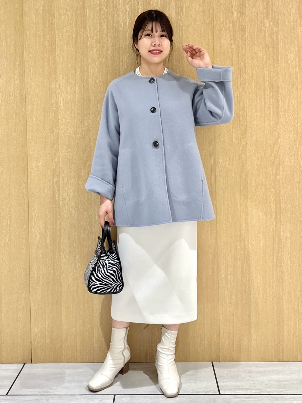 nanaさんの「UNTITLED｜【ミディ丈/軽やか】セミラグランリバー コート」を使ったコーディネート