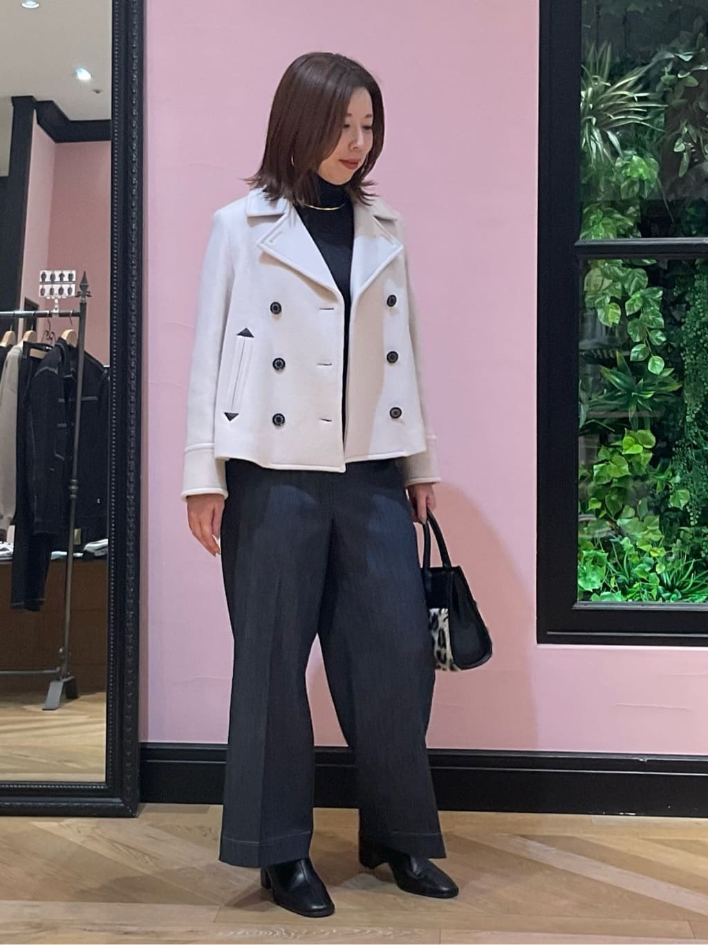 maruさんの「DRESSTERIOR｜シルクブレンドメリノウールリブプルオーバー」を使ったコーディネート