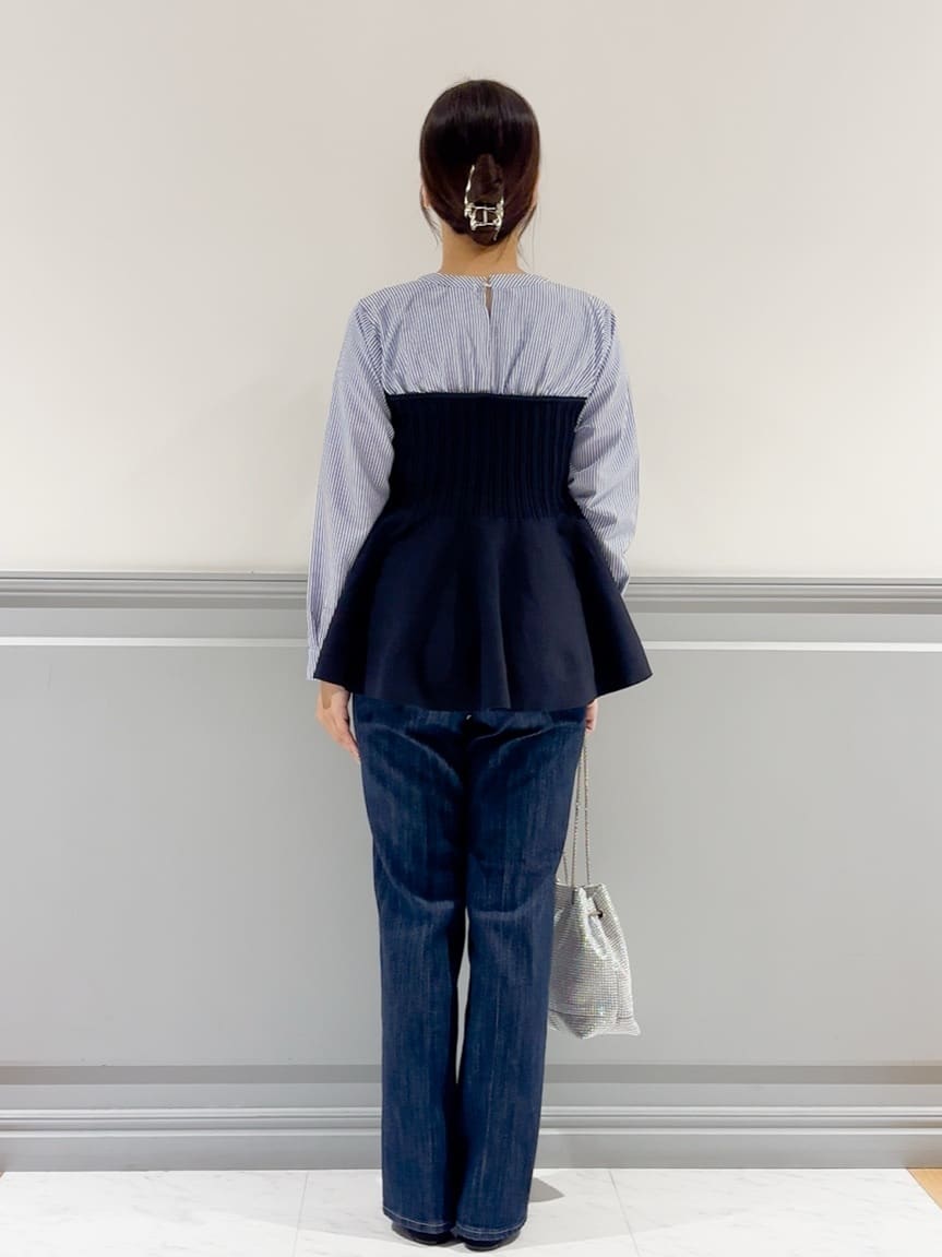 chihaさんの「grove｜一枚でトレンド完成！体型カバーも叶うニットビスチェドッキングブラウス」を使ったコーディネート
