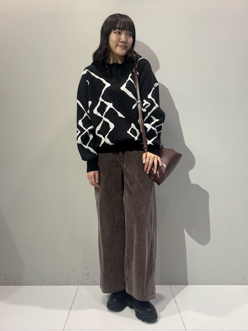 Akutagawaさんの「tk.TAKEO KIKUCHI｜ヴインテージライクコーデユロイパンツ」を使ったコーディネート