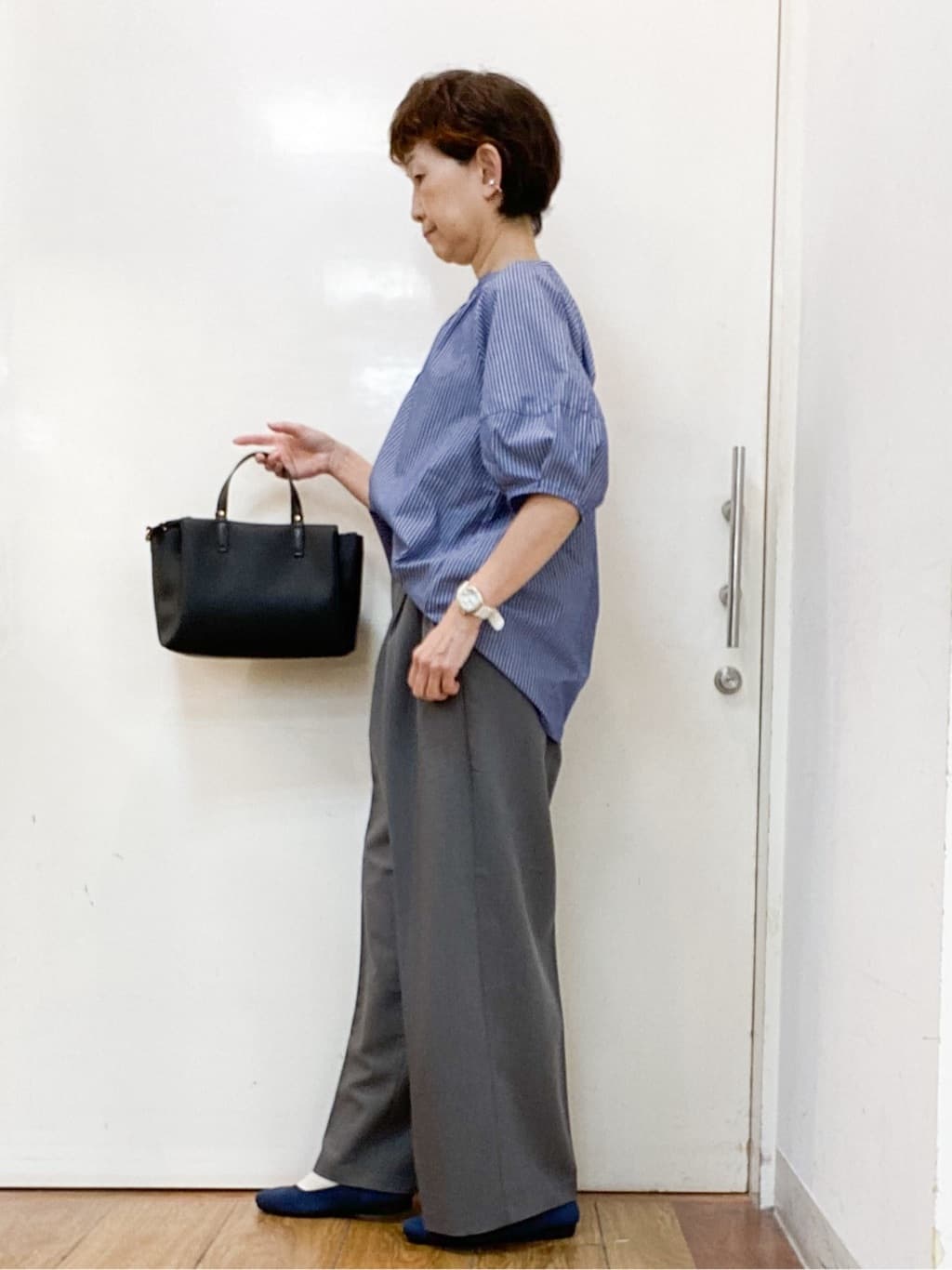みぃさんの「SHOO･LA･RUE｜【S-LL/洗濯後しわになりにくい】ランタンスリーブで女性らしく 5分袖スキッパーブラウス」を使ったコーディネート