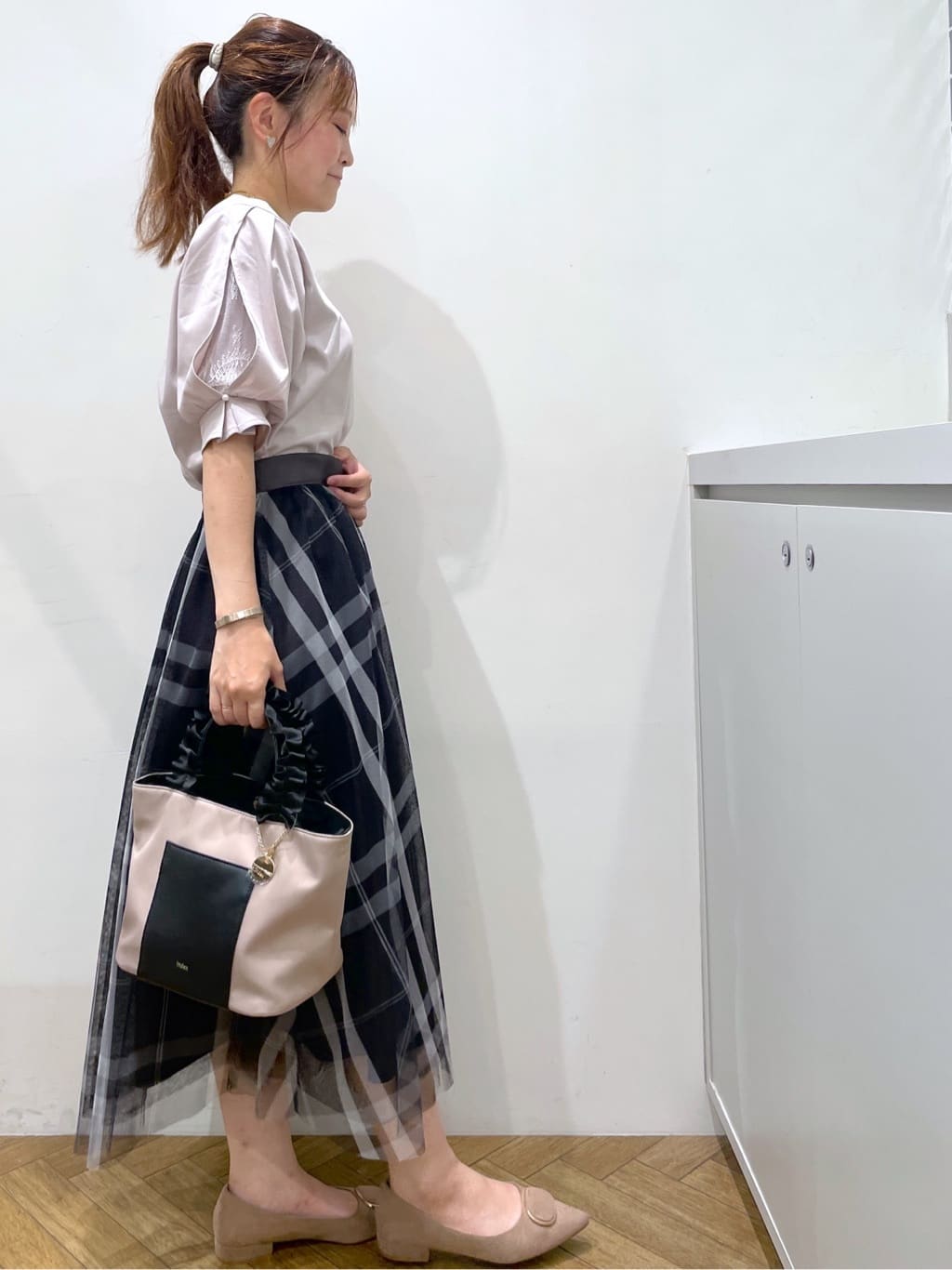 Junさんの「index｜チュールラメチェックフレアスカート【洗濯機洗い可／防シワ】」を使ったコーディネート