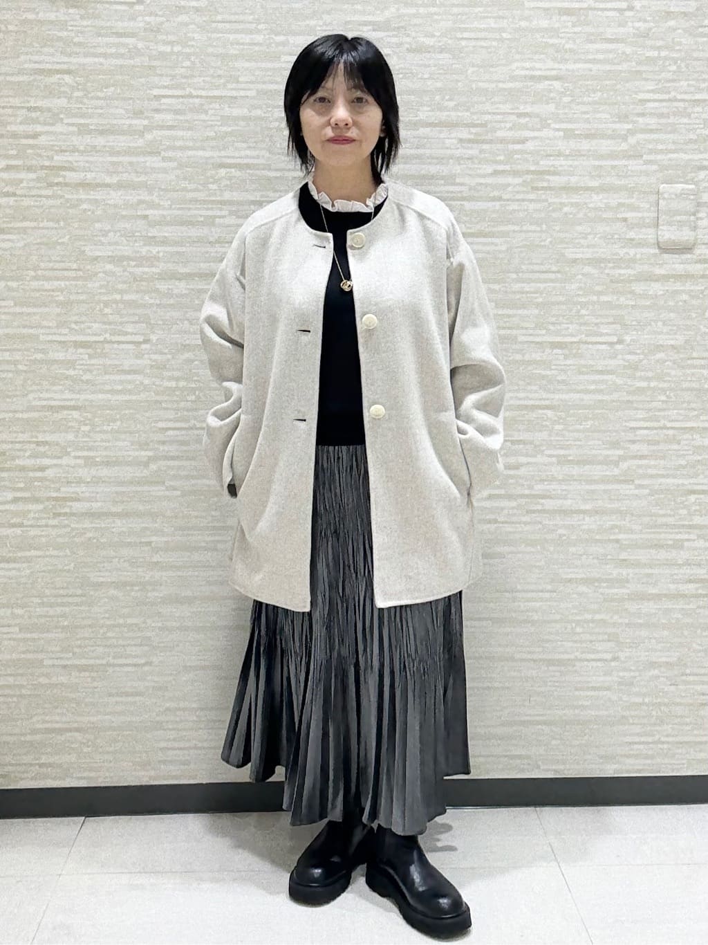 KITAさんの「UNTITLED｜【ミディ丈/軽やか】セミラグランリバー コート」を使ったコーディネート