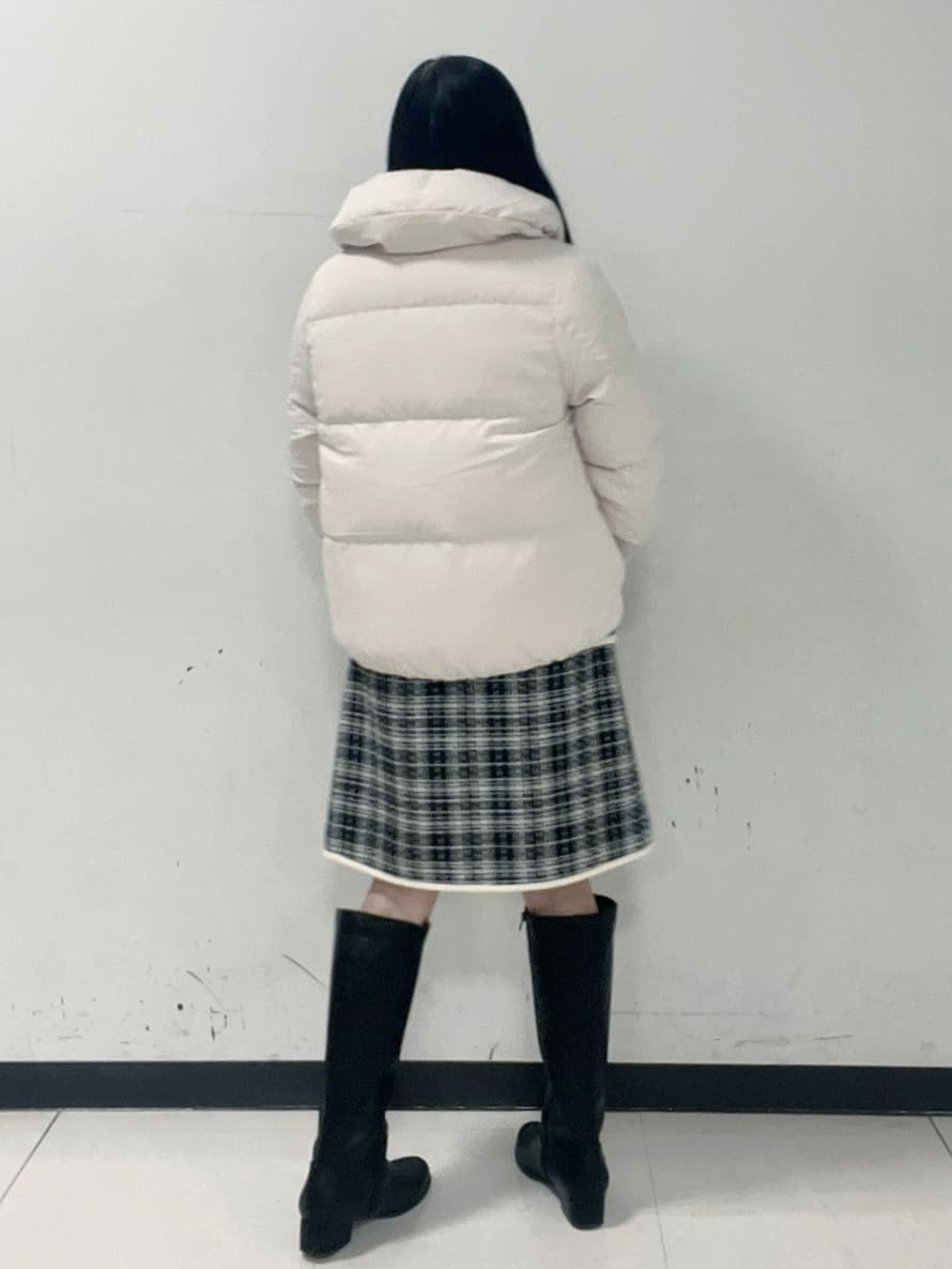 Hitomiさんの「index｜KAWADAダウンショートコート【撥水／洗濯機OK／静電気防止裏地】《XS～LL》」を使ったコーディネート
