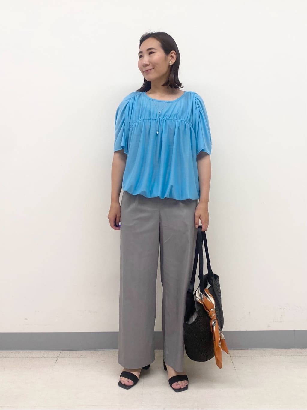 YUKARIさんの「INDIVI｜【洗える】ビスチェレイヤード風トップス」を使ったコーディネート