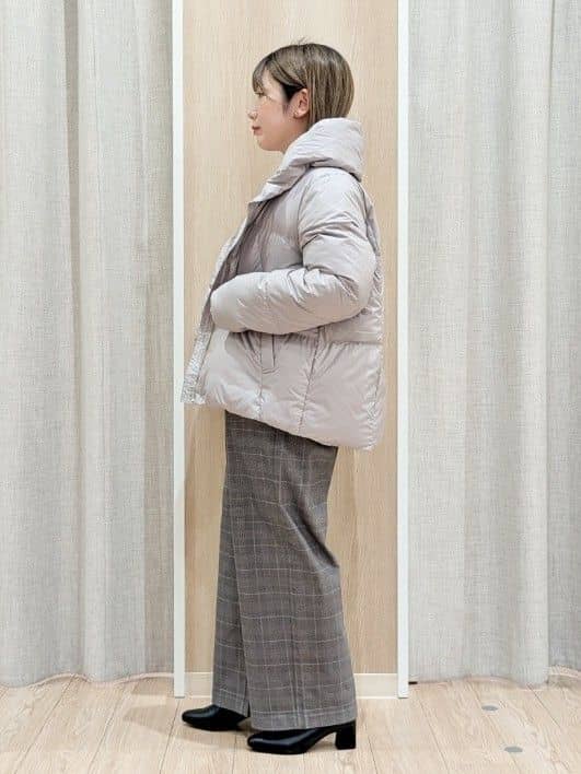 minさんの「grove｜【名品アウター／800FP・多機能】つつまれダウンショート」を使ったコーディネート