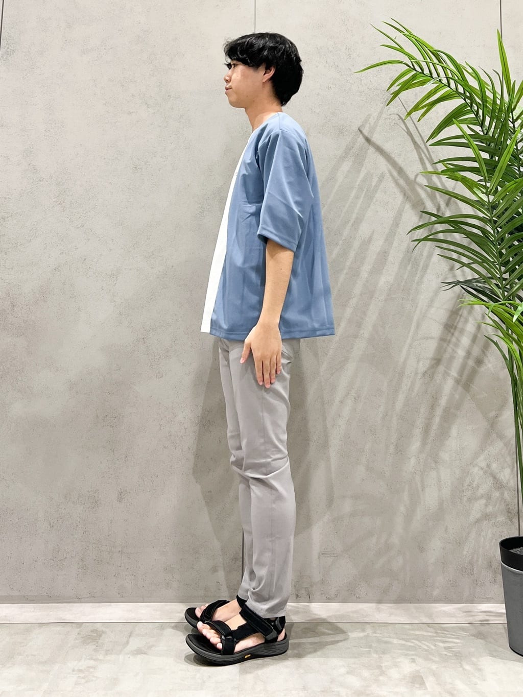 SHI-MAさんの「THE SHOP TK｜五分袖カーディガン+半袖Tシャツセットアイテム 洗濯機OK」を使ったコーディネート