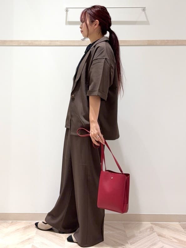 nanaさんの「SHOO･LA･RUE｜【S-LL/5分袖】大人の抜け感 襟付きレーストップス」を使ったコーディネート